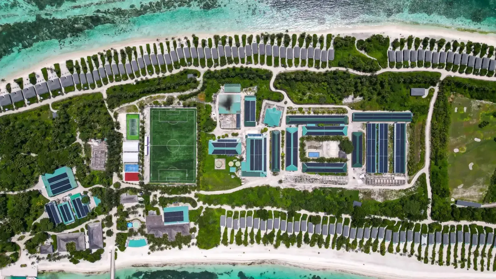 Resort-scale rooftop solar